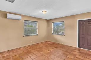301 5th St, Jupiter, FL 33458 - Photo 9