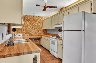 301 5th St, Jupiter, FL 33458 - Photo 11