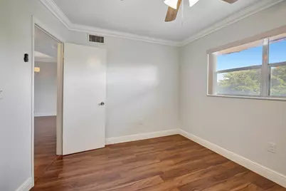 8225 Sunrise Lakes Boulevard #303, Sunrise, FL 33322 - Photo 27