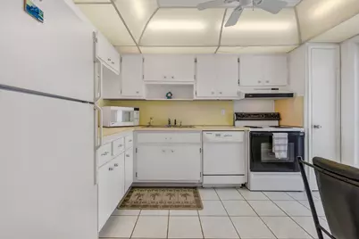 750 N Ocean Boulevard #1202, Pompano Beach, FL 33062 - Photo 15