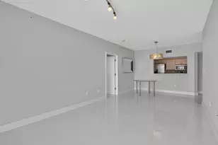 3020 NE 32nd Ave, Fort Lauderdale, FL 33308 - Photo 13