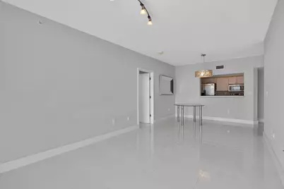 3020 NE 32nd Avenue #620, Fort Lauderdale, FL 33308 - Photo 13