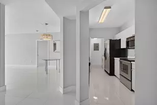 3020 NE 32nd Ave, Fort Lauderdale, FL 33308 - Photo 5