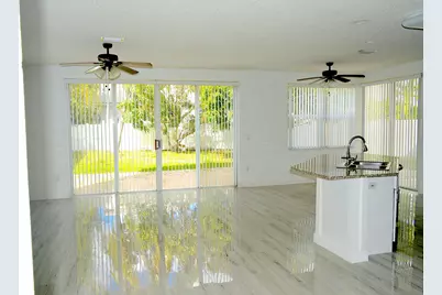 3003 Caffia Way, West Palm Beach, FL 33409 - Photo 7
