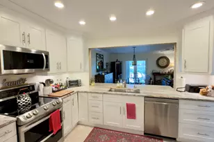 3152 Deer Creek Lake Shore Dr, Deerfield Beach, FL 33442 - Photo 9