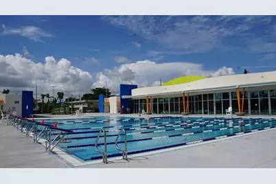 110 SE 7th Street #2, Hallandale Beach, FL 33009 - Photo 13