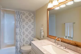 2400 Presidential Way, West Palm Beach, FL 33401 - Photo 17