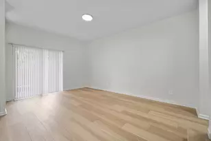 1204 Santa Catalina Ln, North Lauderdale, FL 33068 - Photo 17