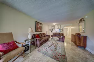 7650 Tahiti Ln, Lake Worth, FL 33467 - Photo 5