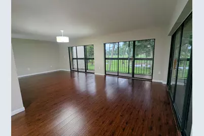 9460 Meadowood Drive #203, Fort Pierce, FL 34951 - Photo 9