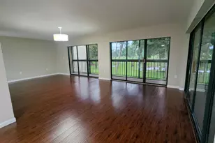 9460 Meadowood Dr, Fort Pierce, FL 34951 - Photo 9