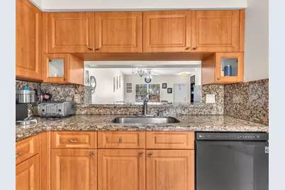 9850 NW 57th Manor, Coral Springs, FL 33076 - Photo 13