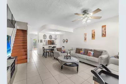 9850 NW 57th Manor, Coral Springs, FL 33076 - Photo 5