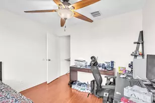 9850 NW 57th Manor, Coral Springs, FL 33076 - Photo 31