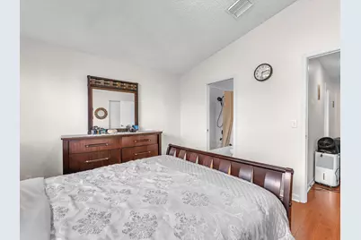 9850 NW 57th Manor, Coral Springs, FL 33076 - Photo 23