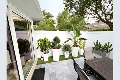 4929 W Lakes Drive, Deerfield Beach, FL 33442 - Photo 21