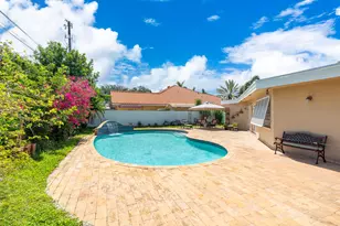 1601 NE 48th Ct, Oakland Park, FL 33334 - Photo 41