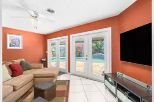 1601 NE 48th Ct, Oakland Park, FL 33334 - Photo 13
