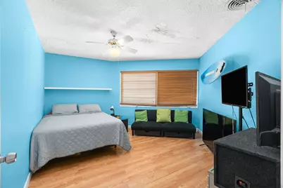 1601 NE 48th Court, Oakland Park, FL 33334 - Photo 29