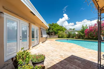 1601 NE 48th Court, Oakland Park, FL 33334 - Photo 39