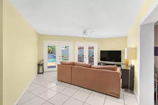 1601 NE 48th Ct, Oakland Park, FL 33334 - Photo 23