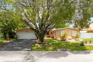 1601 NE 48th Ct, Oakland Park, FL 33334 - Photo 1
