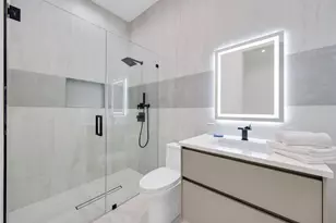 8795 Valencia Ct, Parkland, FL 33067 - Photo 35