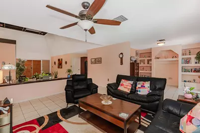 4961 SW 94th Avenue, Cooper City, FL 33328 - Photo 9