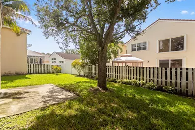 15250 SW 49th Court, Davie, FL 33331 - Photo 43