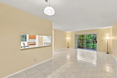 2753 S Oakland Forest Drive #102, Oakland Park, FL 33309 - Photo 9