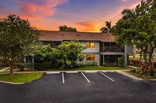 2753 S Oakland Forest Dr, Oakland Park, FL 33309 - Photo 1