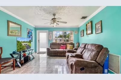 1048 Whitaker Road, Belle Glade, FL 33430 - Photo 5