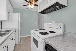 434 49th St, West Palm Beach, FL 33407 - Photo 9