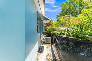 434 49th St, West Palm Beach, FL 33407 - Photo 27