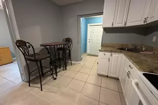 1800 Pinehurst Dr, West Palm Beach, FL 33407 - Photo 3