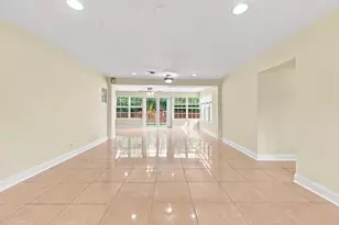 1100 7th St, Lake Park, FL 33403 - Photo 15