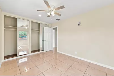 1100 7th Street, Lake Park, FL 33403 - Photo 33