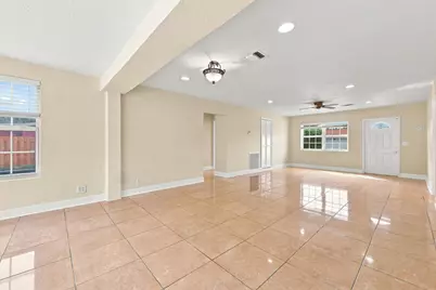 1100 7th Street, Lake Park, FL 33403 - Photo 7