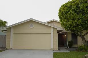 3 Hammond Pl, Boynton Beach, FL 33426 - Photo 1