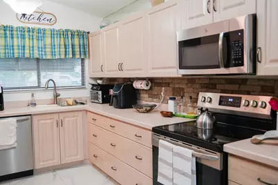 3 Hammond Place, Boynton Beach, FL 33426 - Photo 9