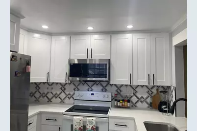 448 NE 210th Cir Terrace #102-6B, Miami, FL 33179 - Photo 7