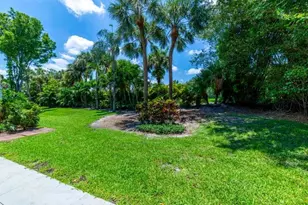 2517 Presidential Way, West Palm Beach, FL 33401 - Photo 13