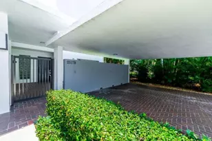 2517 Presidential Way, West Palm Beach, FL 33401 - Photo 39