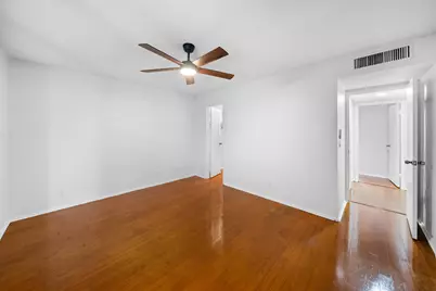 2540 Boundbrook Boulevard #110, Palm Springs, FL 33406 - Photo 33