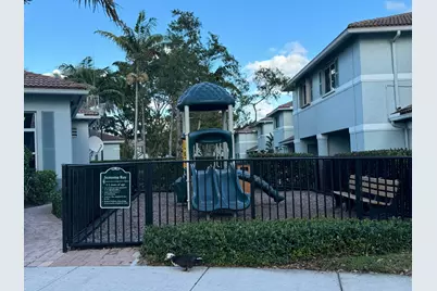 1992 Alamanda Way, Riviera Beach, FL 33404 - Photo 13