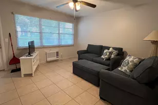 31 Westbury B Circle, Deerfield Beach, FL 33442 - Photo 5