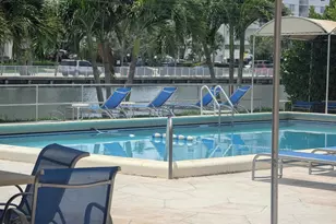 220 Kings Point Dr, Sunny Isles Beach, FL 33160 - Photo 23
