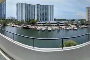 220 Kings Point Dr, Sunny Isles Beach, FL 33160 - Photo 19