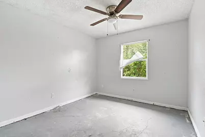 3801 Southview Drive, Brandon, FL 33511 - Photo 43