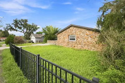 3801 Southview Drive, Brandon, FL 33511 - Photo 27